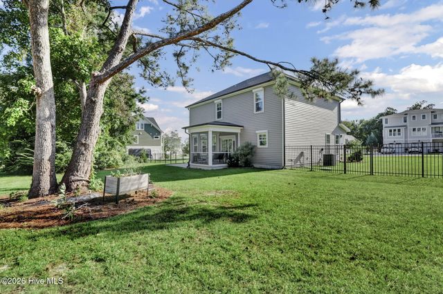 235 Topsail Watch Drive, Hampstead, NC 28443