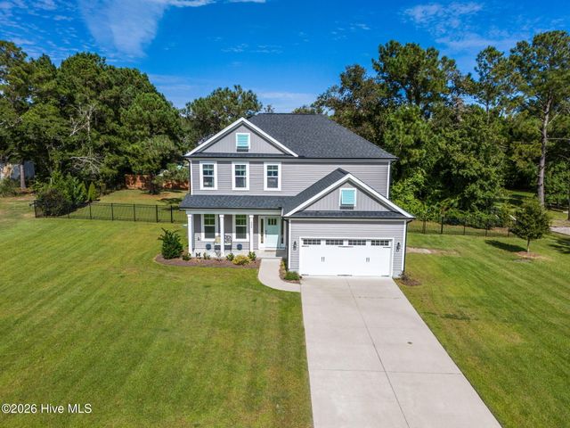235 Topsail Watch Drive, Hampstead, NC 28443