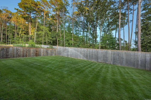 29 Mereville Place, Little Rock, AR 72223