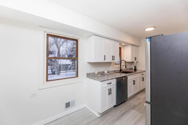 2113 Fairway Drive NE, Columbia Heights, MN 55421