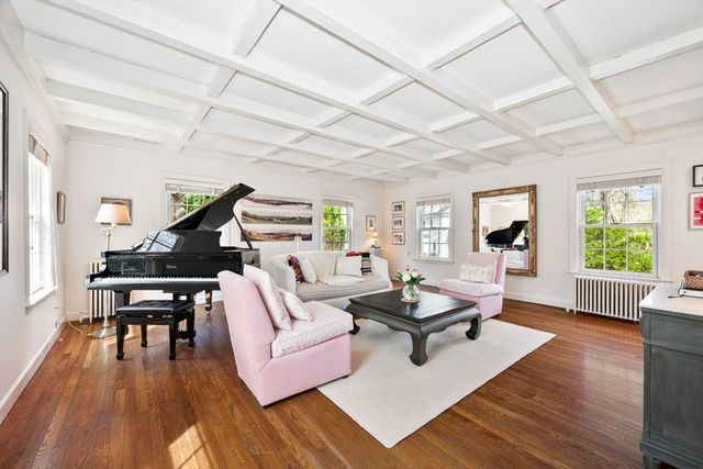 120 Forest St, Wellesley, MA 02481