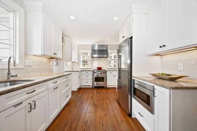 120 Forest St, Wellesley, MA 02481