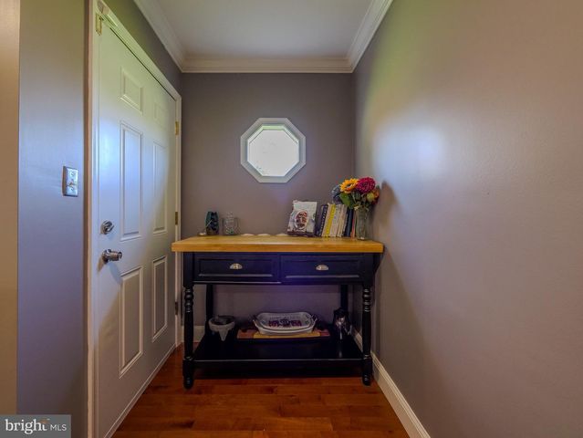 8 W FACTORY RD, Berlin, NJ 08009