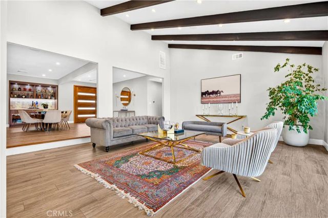 19541 Greenbriar Drive, Tarzana, CA 91356