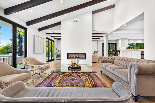 19541 Greenbriar Drive, Tarzana, CA 91356