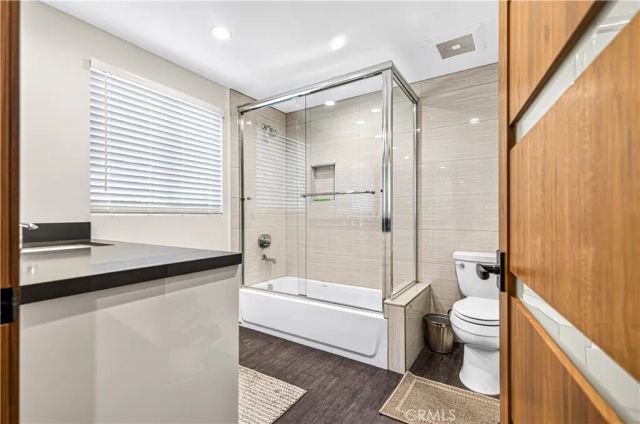 19541 Greenbriar Drive, Tarzana, CA 91356