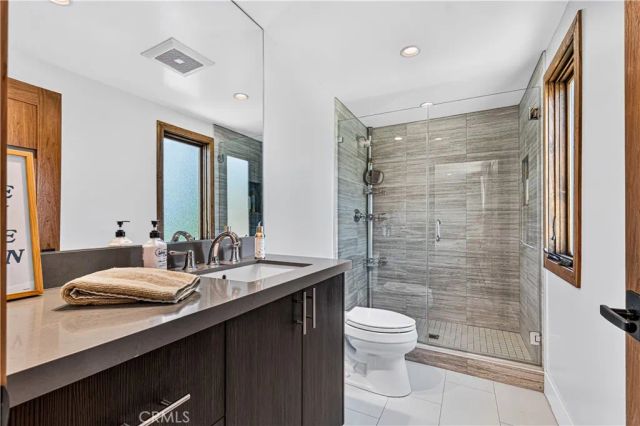 19541 Greenbriar Drive, Tarzana, CA 91356