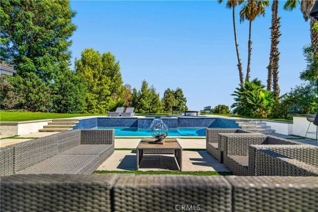 19541 Greenbriar Drive, Tarzana, CA 91356