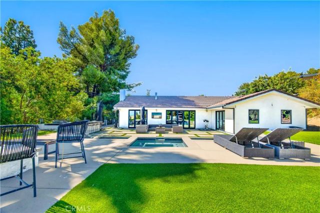 19541 Greenbriar Drive, Tarzana, CA 91356