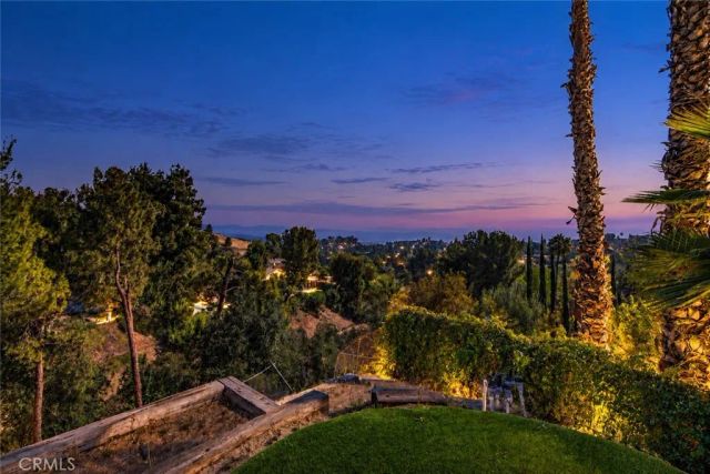 19541 Greenbriar Drive, Tarzana, CA 91356