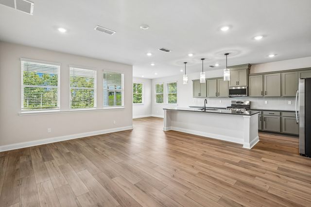 223 Jasmine Way, La Vergne, TN 37086