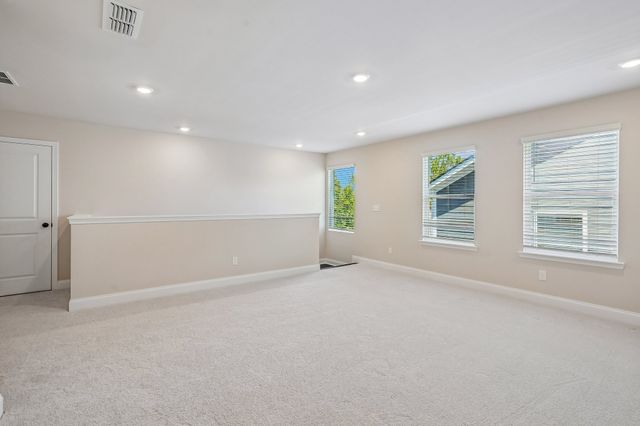 223 Jasmine Way, La Vergne, TN 37086