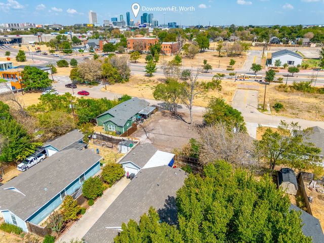 922 E Oleander Street, Fort Worth, TX 76104