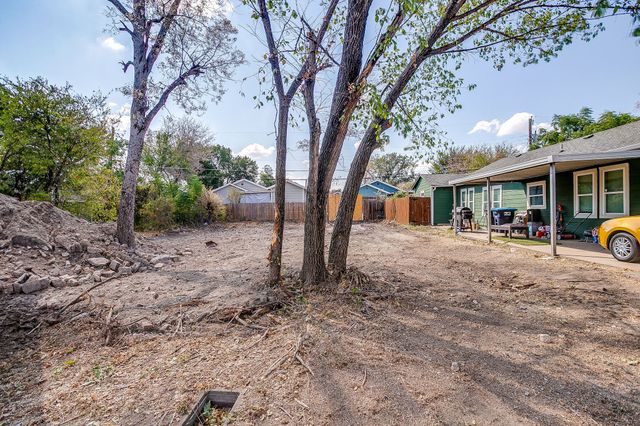 922 E Oleander Street, Fort Worth, TX 76104