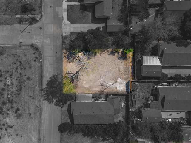 922 E Oleander Street, Fort Worth, TX 76104