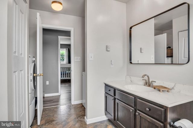 28 MOUNTAIN STREET, Mount Holly Springs, PA 17065
