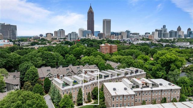345 Brownstones Circle NE, Atlanta, GA 30312