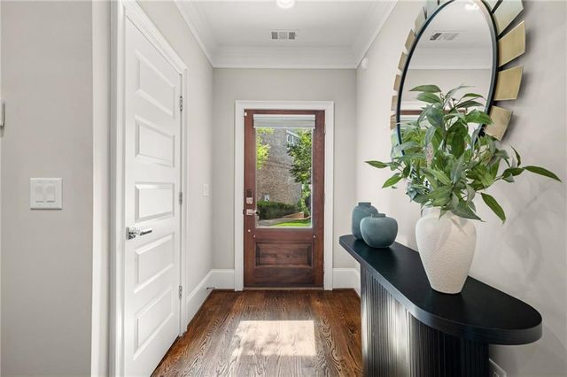 345 Brownstones Circle NE, Atlanta, GA 30312