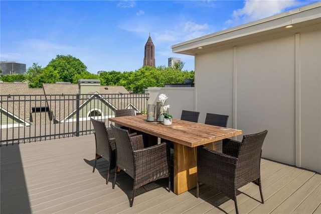 345 Brownstones Circle NE, Atlanta, GA 30312
