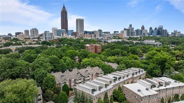 345 Brownstones Circle NE, Atlanta, GA 30312
