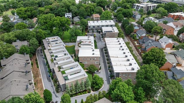 345 Brownstones Circle NE, Atlanta, GA 30312