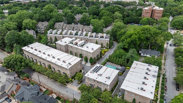 345 Brownstones Circle NE, Atlanta, GA 30312
