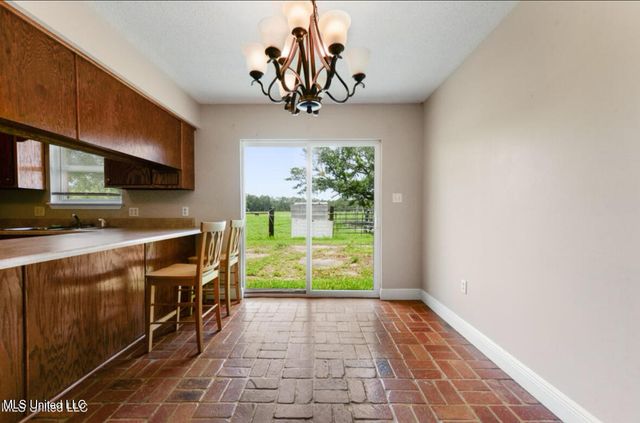 4127 Ceolia Taylor Road, Moss Point, MS 39562