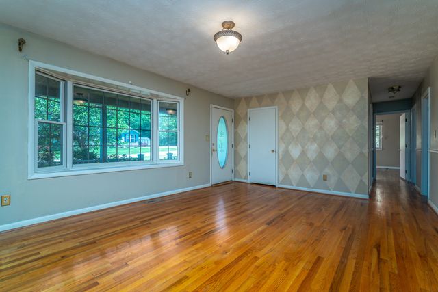 865 Liberty Road, West Liberty, KY 41472