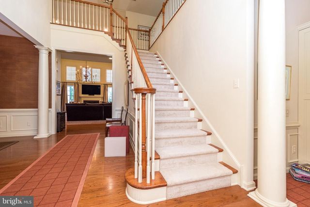 215 GOLDENROD DR, Upper Gwynedd, PA 19446