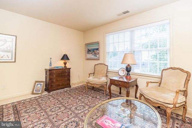 215 GOLDENROD DR, Upper Gwynedd, PA 19446