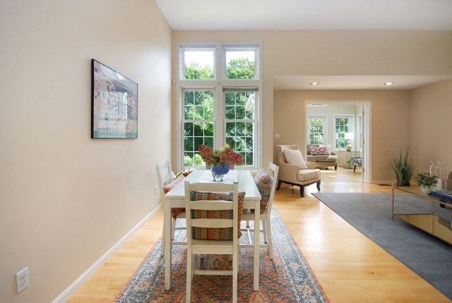 121 Audubon Dr 121, Acton, MA 01720