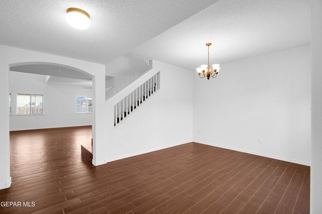 7085 CENTURY PLANT Drive, El Paso, TX 79912