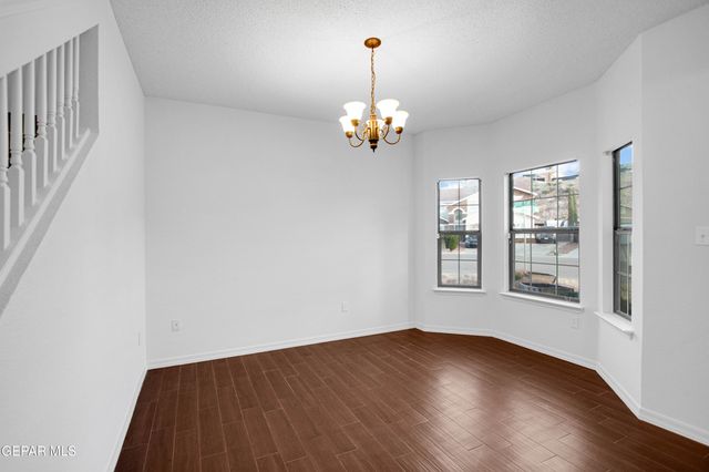 7085 CENTURY PLANT Drive, El Paso, TX 79912