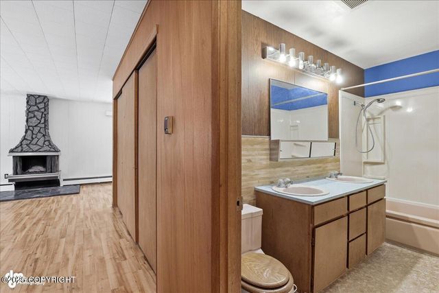 1256 Redwood Court, Anchorage, AK 99508