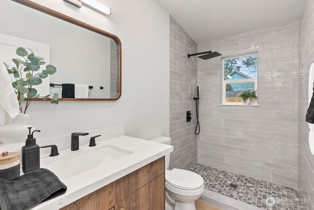 4968 Morgan Drive, Blaine, WA 98230