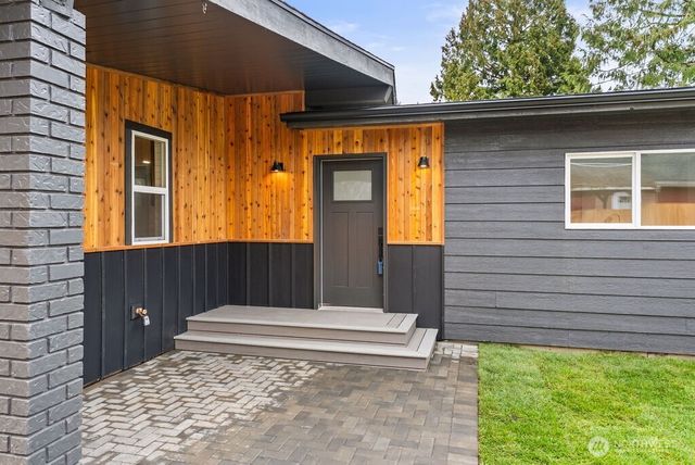4968 Morgan Drive, Blaine, WA 98230