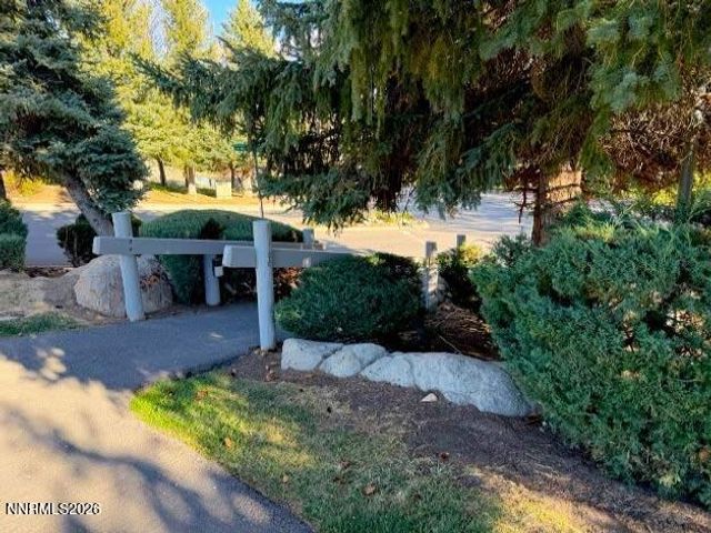 6279 Golden Meadow Road, Reno, NV 89519
