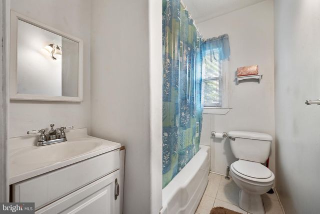 331 W JACKSON AVE, Magnolia, NJ 08049