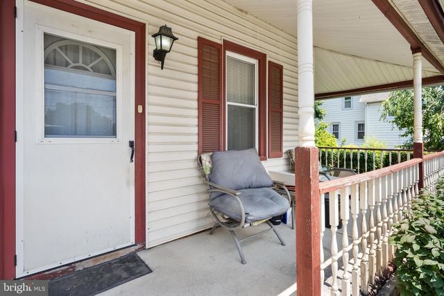 331 W JACKSON AVE, Magnolia, NJ 08049