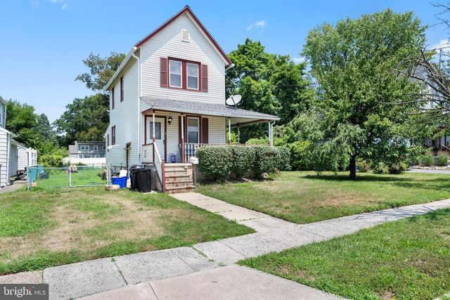 331 W JACKSON AVE, Magnolia, NJ 08049