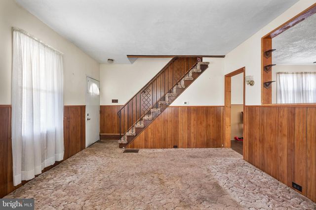 331 W JACKSON AVE, Magnolia, NJ 08049