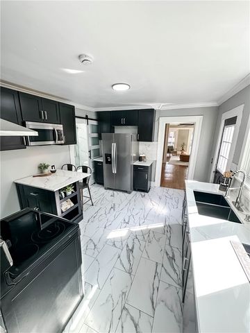 59 Rowley, Rochester, NY 14607