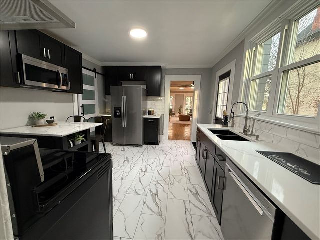 59 Rowley, Rochester, NY 14607