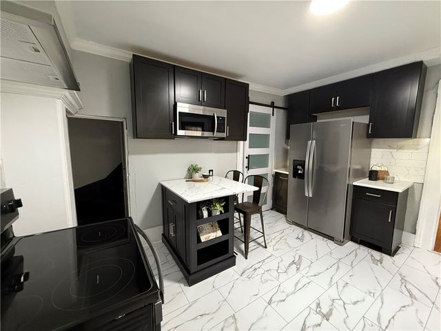 59 Rowley, Rochester, NY 14607