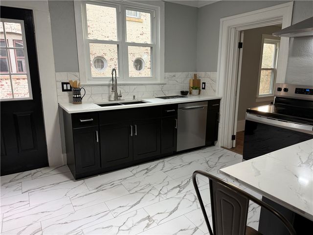 59 Rowley, Rochester, NY 14607