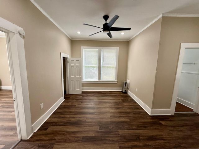 1403 14th Street 3, Huntsville, TX 77340