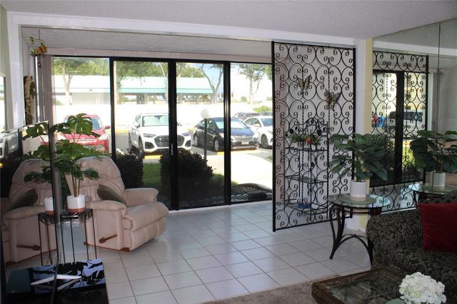 14130 ROSEMARY LANE 1117, Largo, FL 33774