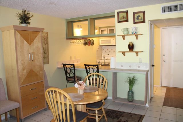 14130 ROSEMARY LANE 1117, Largo, FL 33774
