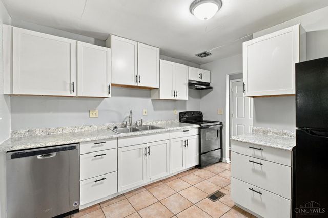11559 Fremantle Drive, Forest Park, OH 45240