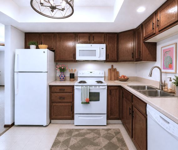 4710 58th Avenue N 201, Crystal, MN 55429
